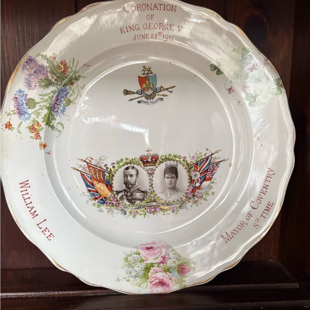 Commemorative King George V plate
